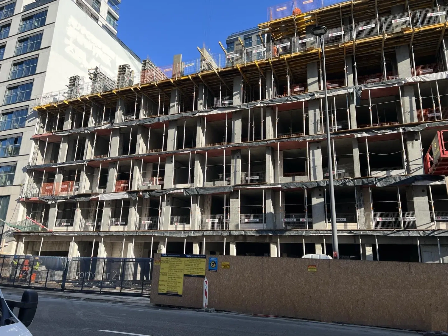 Postęp pracy budowy inwestycji Żelazna 54, Warszawa Wola