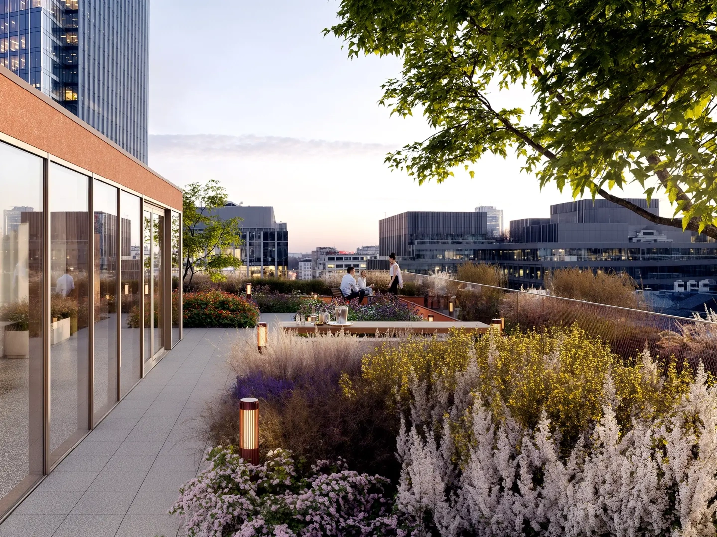 Taras na budynku inwestycji Żelazna 54