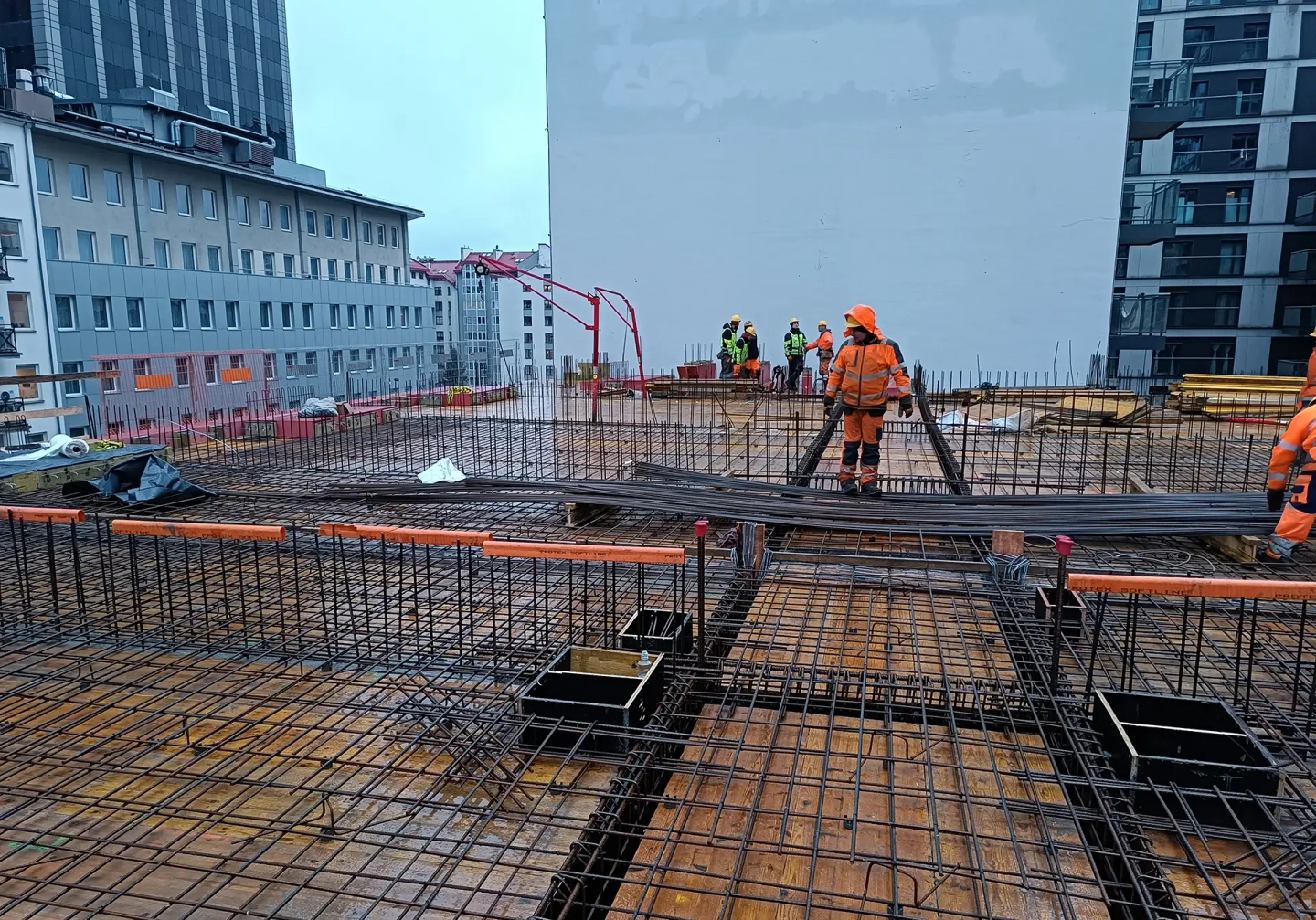 Postęp pracy budowy inwestycji Żelazna 54, Warszawa Wola